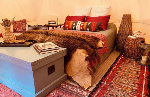 Seaman Cabina | Tipi living! Book a new extraordinary experience in Adams Co, OH