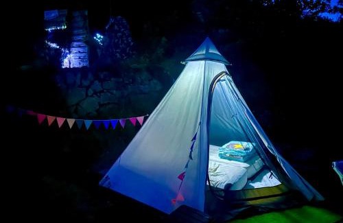 Luceram Otro | Tipi sous les étoiles option petit déjeuner et dîner