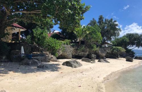 Basdiot Complejo | Tipolo Beach Resort