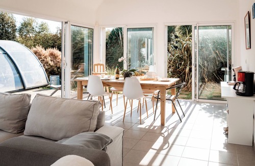 Plovan Casa | Tipoz'Immo - house with private pool - bed linen included - enclosed ground