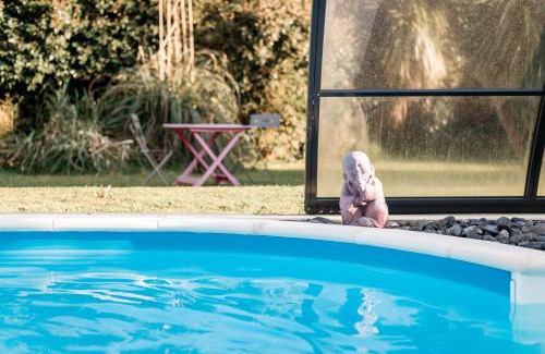 Plovan Casa | Tipoz'Immo - house with private pool - bed linen included - enclosed ground