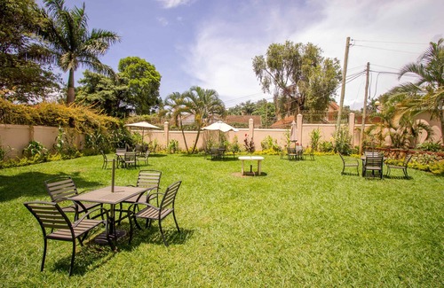 Muyenga Hotel | Tiptone Hotel