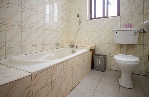 Muyenga Hotel | Tiptone Hotel