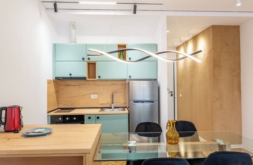 Tirana Apartamento | Tirent Apartment-Modern 1-Bedroom Stay Near Liqeni i Thatë