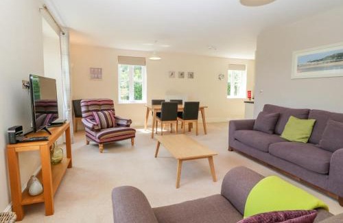Llangefni Casa | Tirionfa