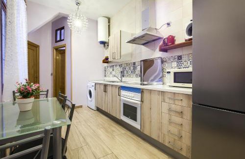 Embajadores Apartamento | Tirso de Molina I - 3 dormitorios, 2 baños