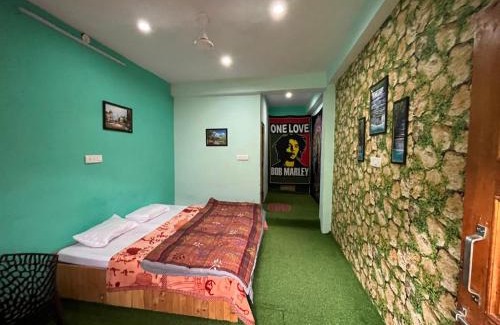 Banjar Casa | Tirthan Life Homestay
