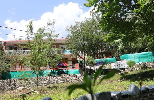 Banjar Casa | Tirthan Living Green Home Stays