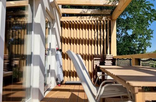 Tiszaorveny Apartamento | Tisza-Tavi Nyaralósziget - Just a few steps from the peaceful shores of Lake Tisza