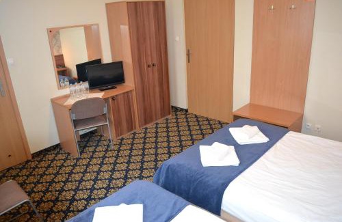 Bialystok Cama Y Desayuno | Titanic