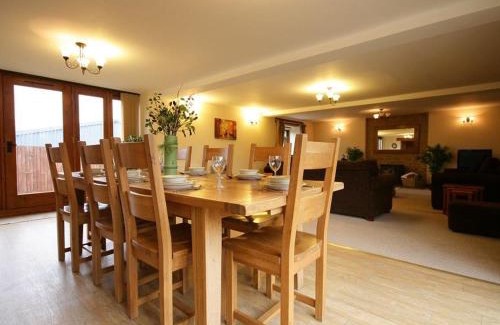 Chipping Norton Casa | Tithe Barn, Lyneham