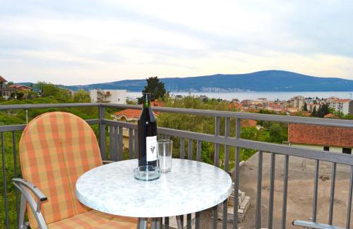 Tomicici Cama Y Desayuno | Tivat Apartments