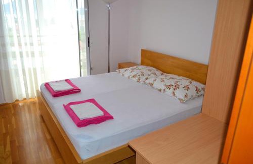 Tomicici Cama Y Desayuno | Tivat Apartments
