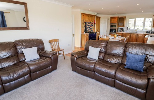 Stafford Cabaña | Tixall Manor Farm