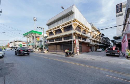 Maha Sarakham Apartamento | TJ 4711 Residence
