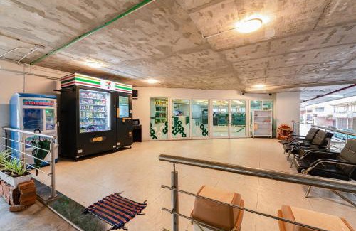 Maha Sarakham Apartamento | TJ 4711 Residence