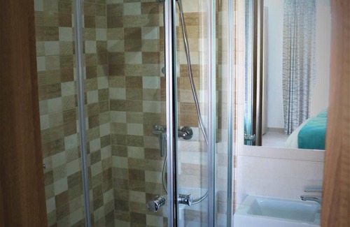 Marsaskala Cama Y Desayuno | TJ Boutique Accommodation