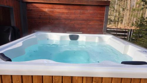 Tlen Apartamento | Tleń Lodge - domy całoroczne z jacuzzi w cenie!