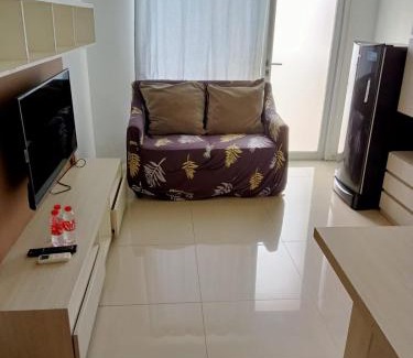 Karawang Apartamento | Tmansari Mahogany by SCT