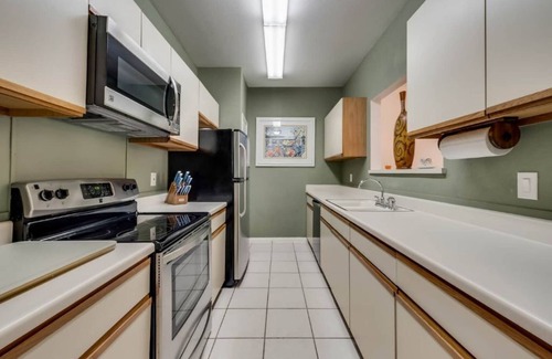 Astrodome Casa | ⭐️⭐️⭐️⭐️⭐️TMC Home of Art Classic❤️2 KING Suites✔️2 🚙Garage♻️🎗