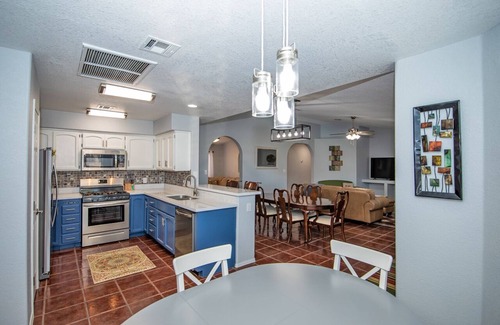 Yuma Casa | TMK-Spacious 4br home with pool for your comfort. EV charger available