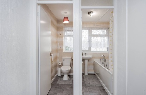 Tilbury Casa | TMS Lovely 3 Bed House-Tilbury-Free parking