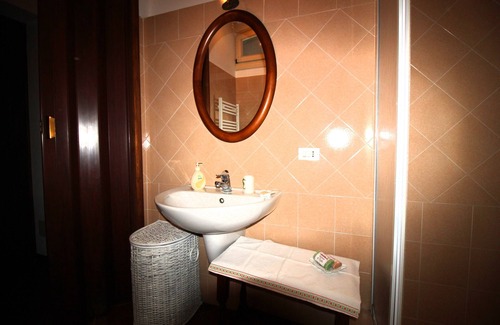 Miasino Apartamento | To complete