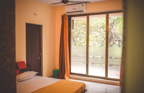 Nagaon Hotel | Para explorar las hermosas playas de Alibag, le sugerimos que se quede con nosotros en el Hotel.