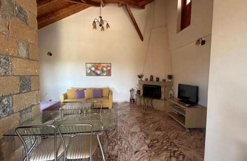 Stoupa Apartamento | To Petrino Condo
