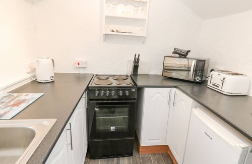Mabe Cabaña | TOADSTOOLS, que admite mascotas, con chimenea en Penryn, Ref 1013212