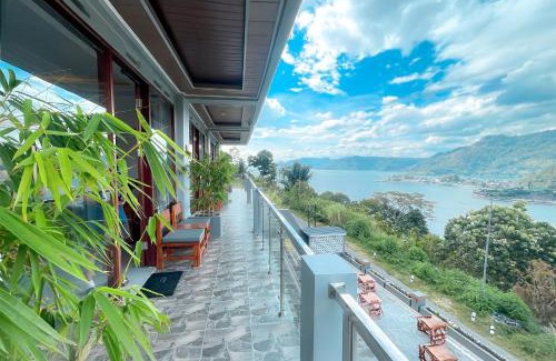 Pardamean Ajibata Hotel | Toba Crest Vue By Helocus