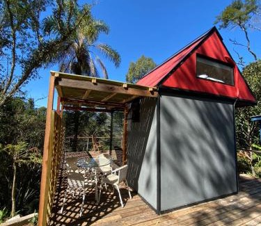 Campos do Jordao Chalet De Esquí | Toca do Pica-Pau - Tiny House em Campos com Lareira e privacidade!