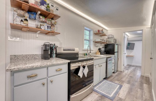 Suches Cabina | Toccoa River Cabin - Peaceful, Private Fishing Retreat on the Toccoa River!