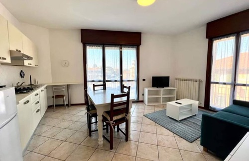 Brembate Apartamento | Todeschini 27