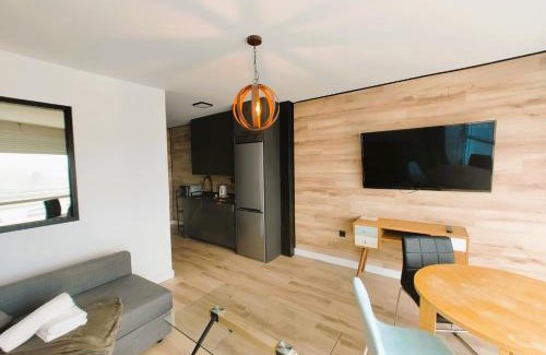 Pradollano Apartamento | TODOSIERRANEVADA ZONA BAJA - MONTBLANC VISTAS A LA MONTANA - Junto a los Telecabinas