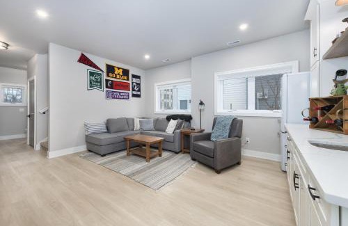 South Haven Casa | Toes in the Water , pool , perfect for large groups