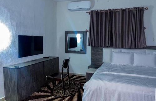 Jabi Hotel | Tofana Hotel and Suites Lifecamp