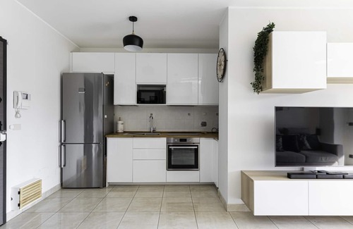 Milan Apartamento | Tognazzi 6 in Milan With 1 Bedrooms and 1 Bathrooms