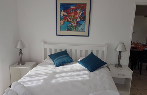 Lakeside Apartamento | Tokai Self Catering Apartment