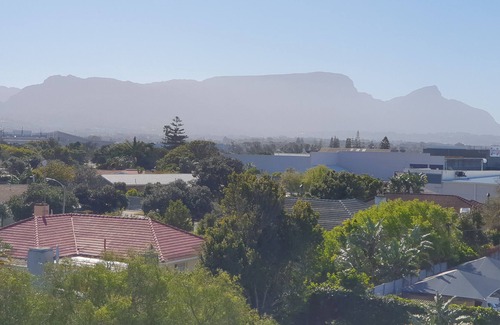 Lakeside Apartamento | Tokai Self Catering Apartment