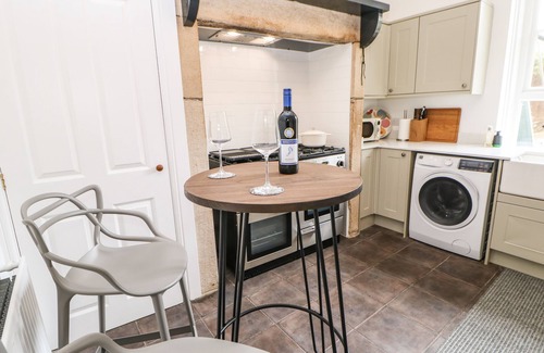 Corbridge Cabaña | TOLL HOUSE, with open fire in Corbridge