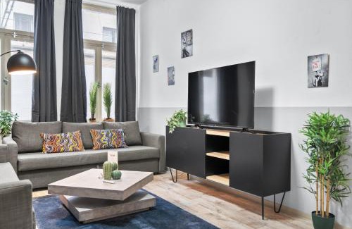 Ruhrort Apartamento | Tolles Design, hochwertig, Vollausstattung, 3 Zimmer, großes Bad & Gäste-WC, große Küche, 3 x Smart TV, 11 min zum Hbf Duisburg