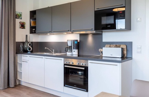Boltenhagen Apartamento | Tolles, Strandnahes Ferienapartment mit Schönem Balkon und Blick Über die Felder - Aparthotel