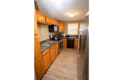 Elsmere Casa | Tollgate · 7602 Tollgate Ct, Florence