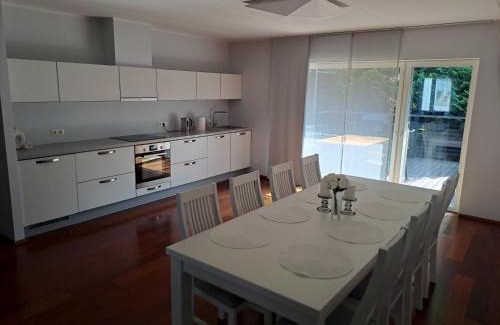Kuressaare Apartamento | Tolli 12 Apartment