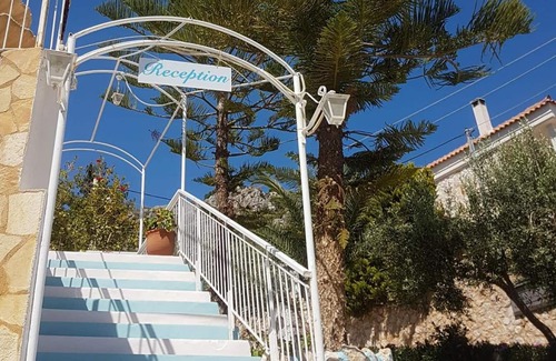 Tolo Hotel | Tolon Beach Hotel