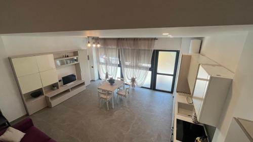 Saronno Apartamento | Tolstoi 13