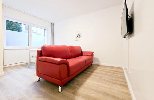 Buchholz Apartamento | Tolstov Apartments - 2 Room Apartment - 25 min Messe DUS