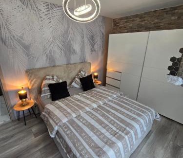 Pusztavacs Villa | Tom Apartmans 1