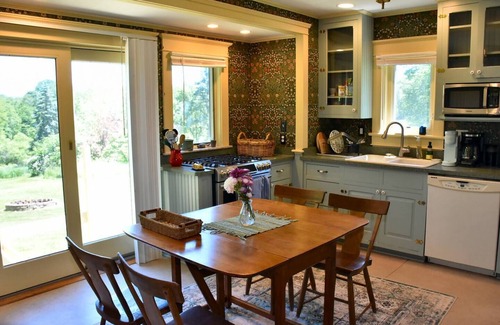Conneaut Lake Otro | Tom's Farm Country Retreat